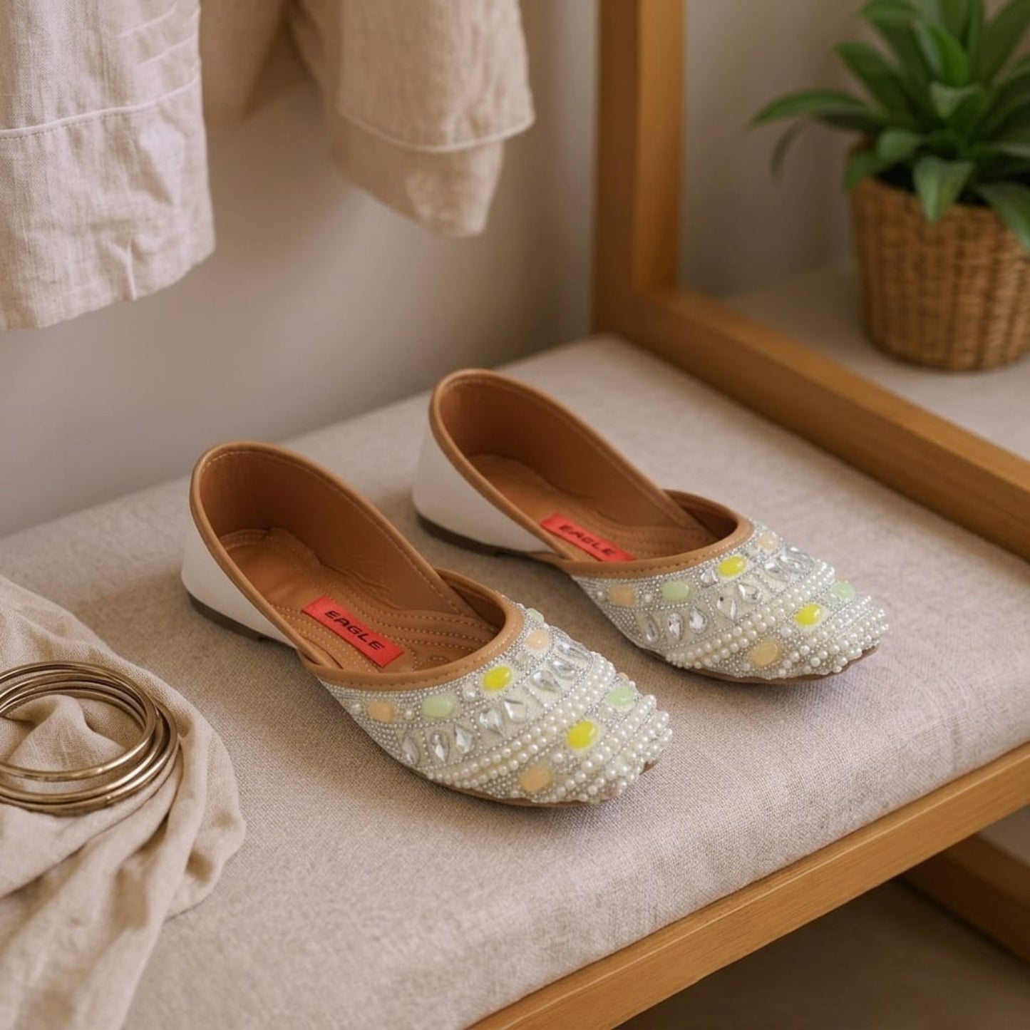 SB-164 White Womens Ethnics