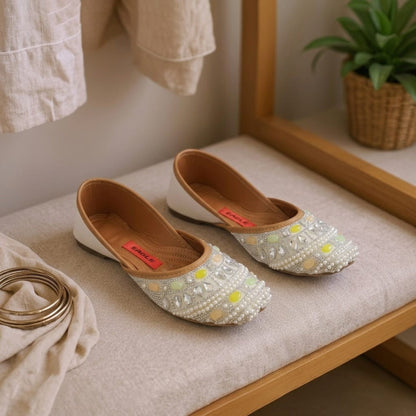 SB-164 White Womens Ethnics