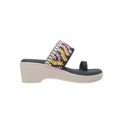 MC-112 Black Womens Ethnics