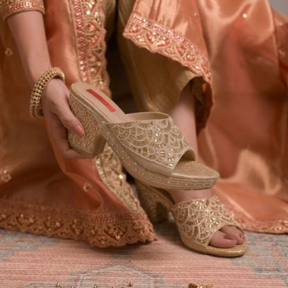 SB-160 Rose Gold Womens Ethnics